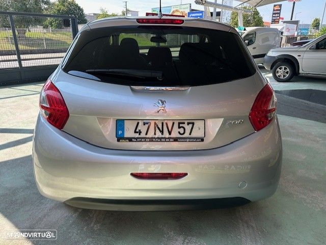 Peugeot 208 1.2 VTi Active - 8