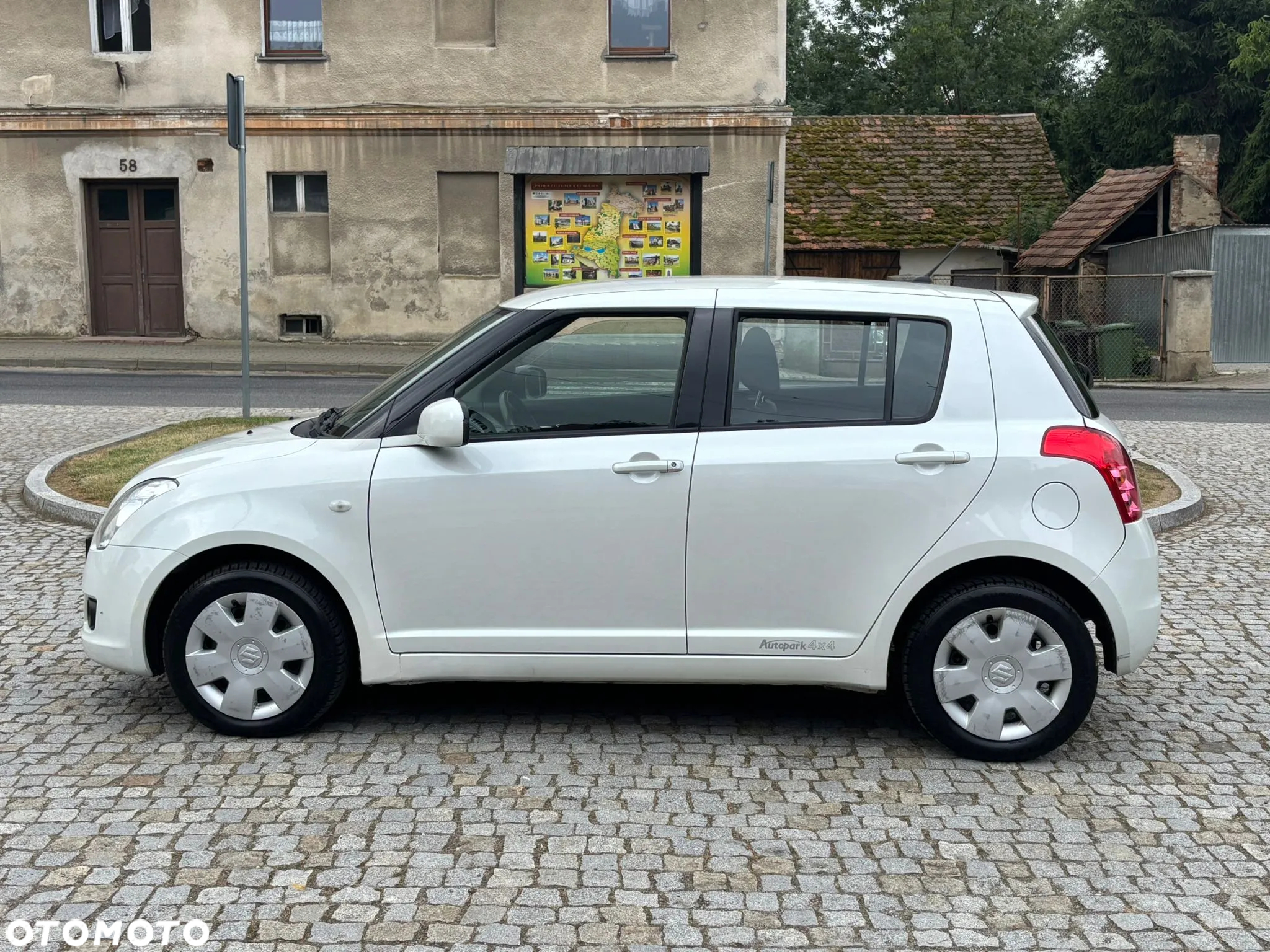 Suzuki Swift 1.3 4x4 Comfort - 6