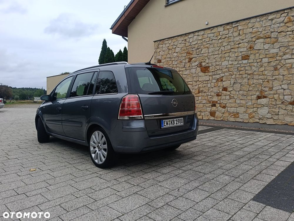Opel Zafira 2.2 Automatik Cosmo - 12