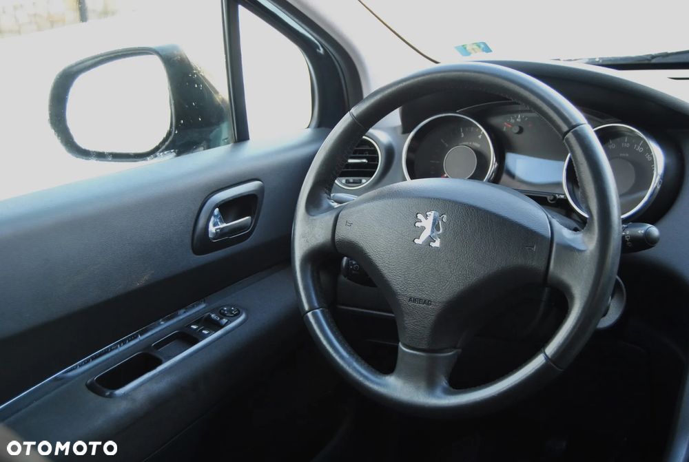 Peugeot 5008 1.6 Active - 10