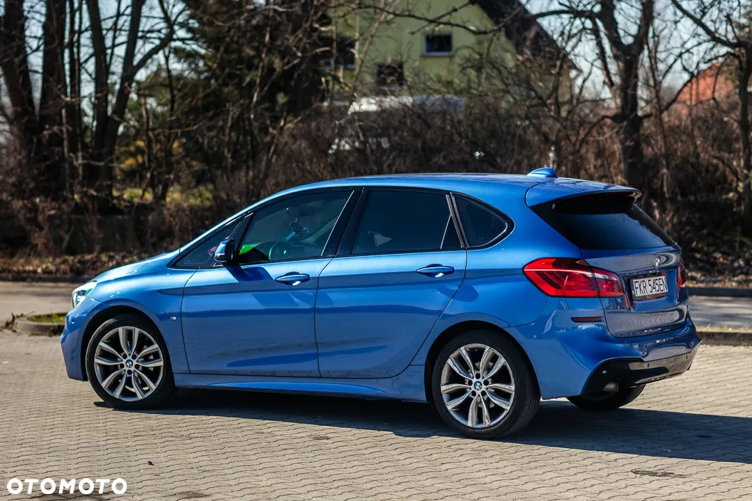 BMW Seria 2 218d - 13