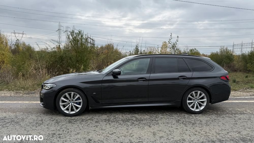 BMW Seria 5 ver-530d-at-mhev - 12