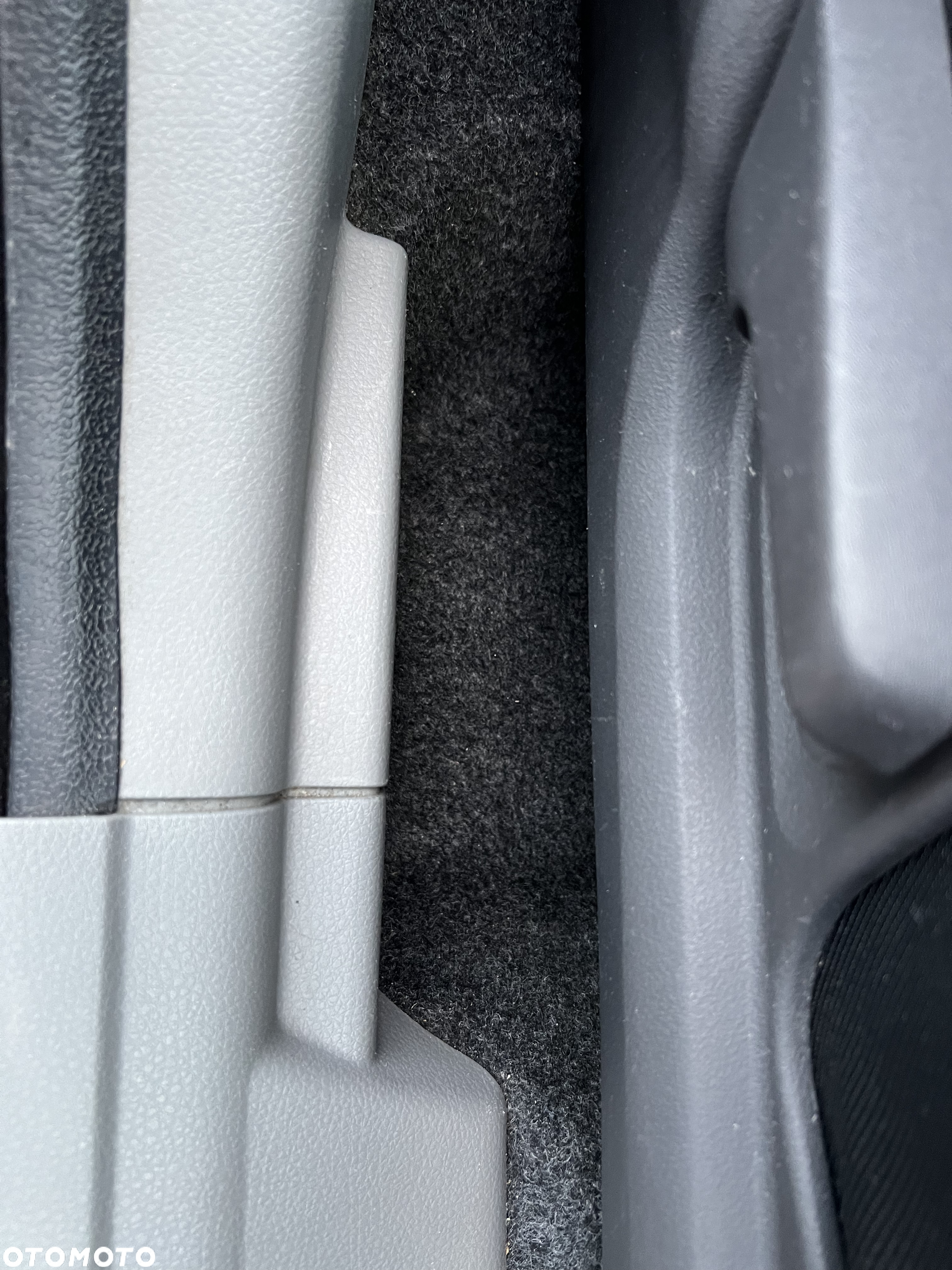 Suzuki SX4 1.9 DDiS 4WD GS / Premium - 21