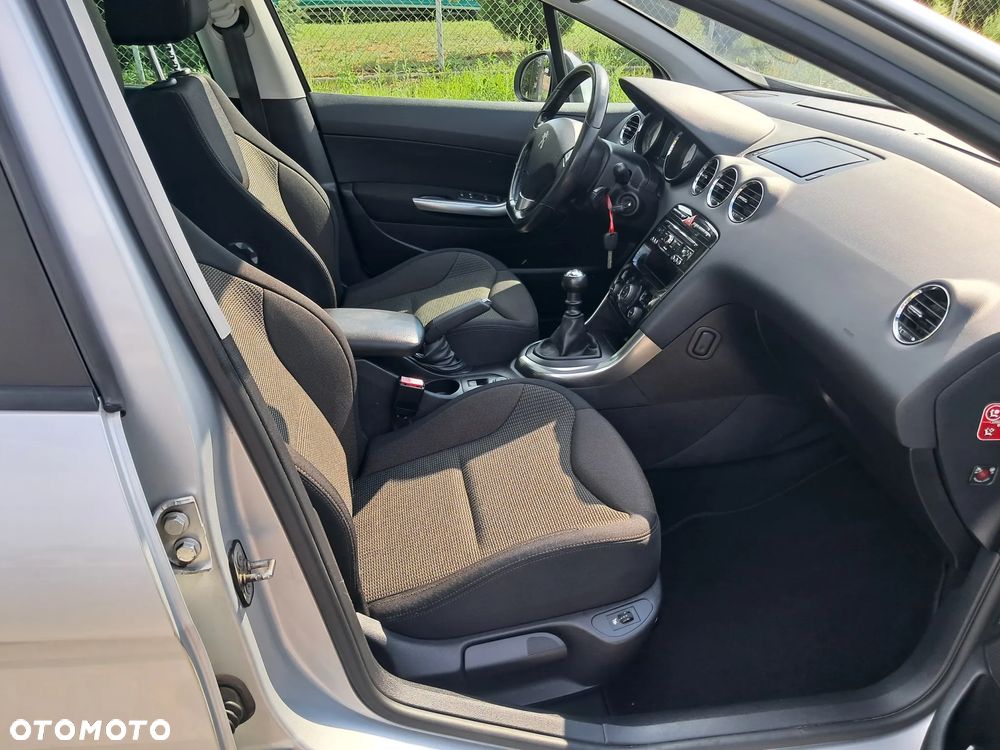 Peugeot 308 e-HDi FAP 115 Stop&Start Business Line Niveau 1 - 19