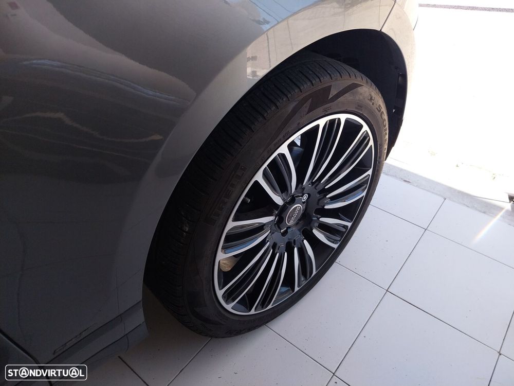 Land Rover Range Rover Velar 2.0 D R-Dynamic - 17