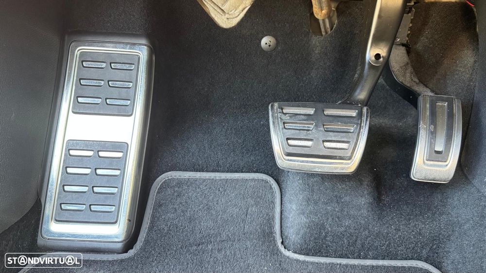 VW Golf 1.6 TDI BlueMotion DSG Allstar - 10