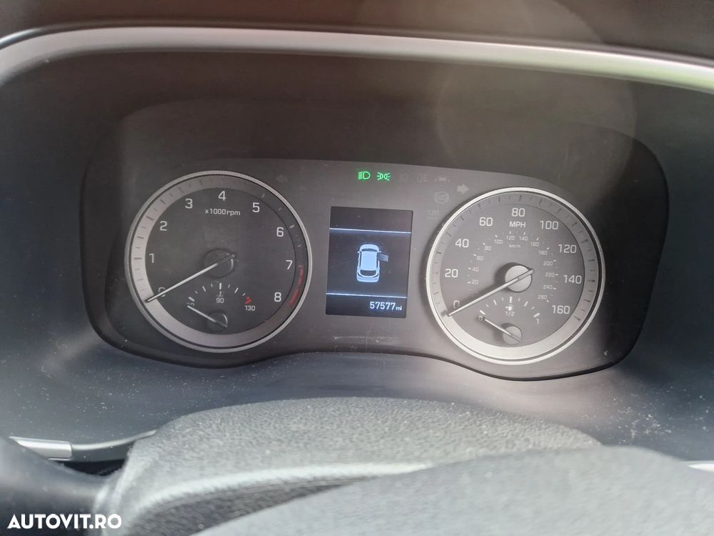 Hyundai Tucson 1.6 GDI 2WD 6MT Comfort - 4