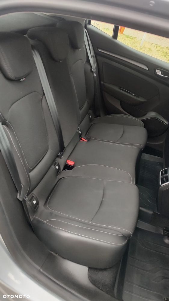 Renault Megane 1.3 TCe FAP Zen - 33