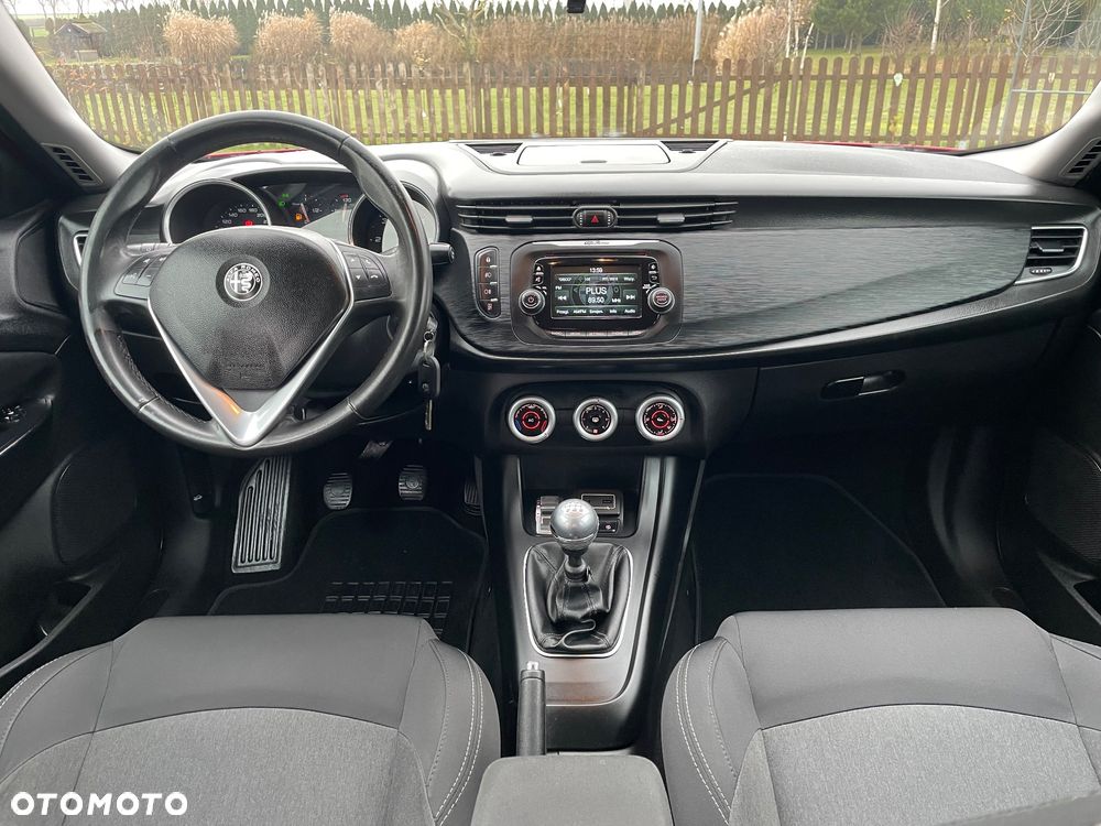Alfa Romeo Giulietta - 5