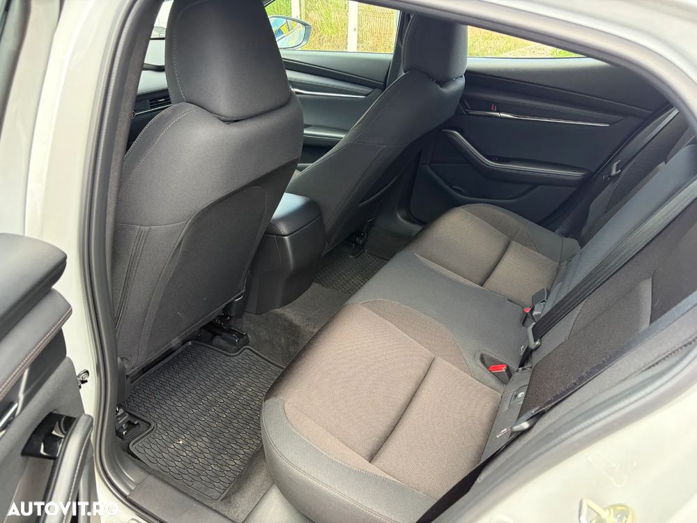 Mazda 3 e-Skyactiv X186 MHEV Center-Line - 12