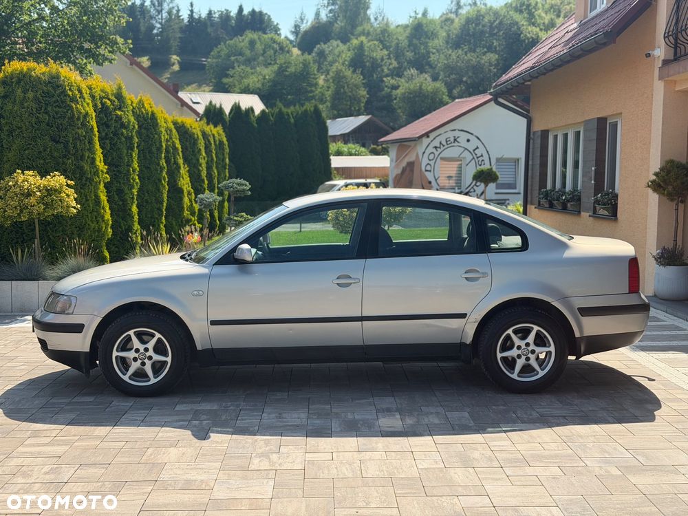 Volkswagen Passat 1.9 TDI CL - 6
