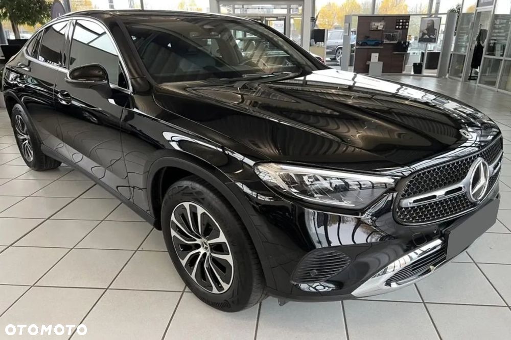Mercedes-Benz GLC 200 d mHEV 4-Matic Avantgarde - 5