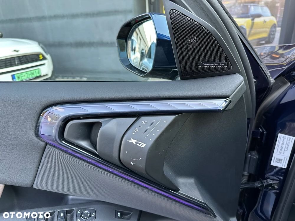 2025 BMW X3, photograph 10