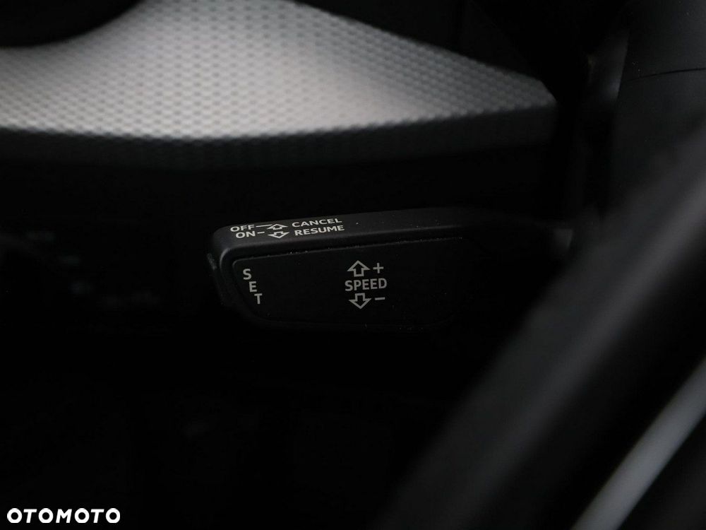 Audi Q2 35 TFSI - 32