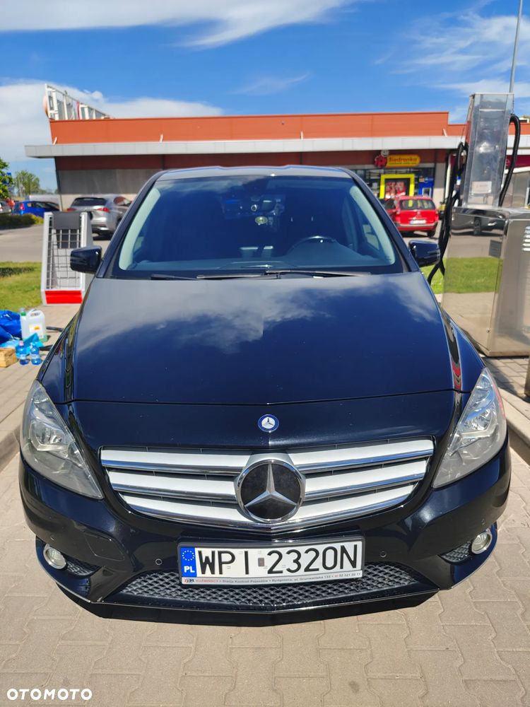 Mercedes-Benz Klasa B 180 7G-DCT - 1