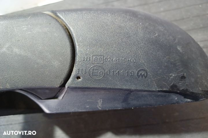 Oglinda stanga manuala E9014119 CU 5 FIRE E9014119 CU 5 FIRE Ford Mon - 5