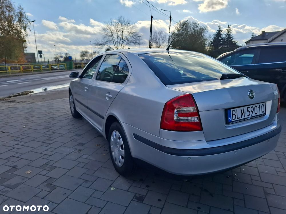 Skoda Octavia 1.4 Ambiente - 6