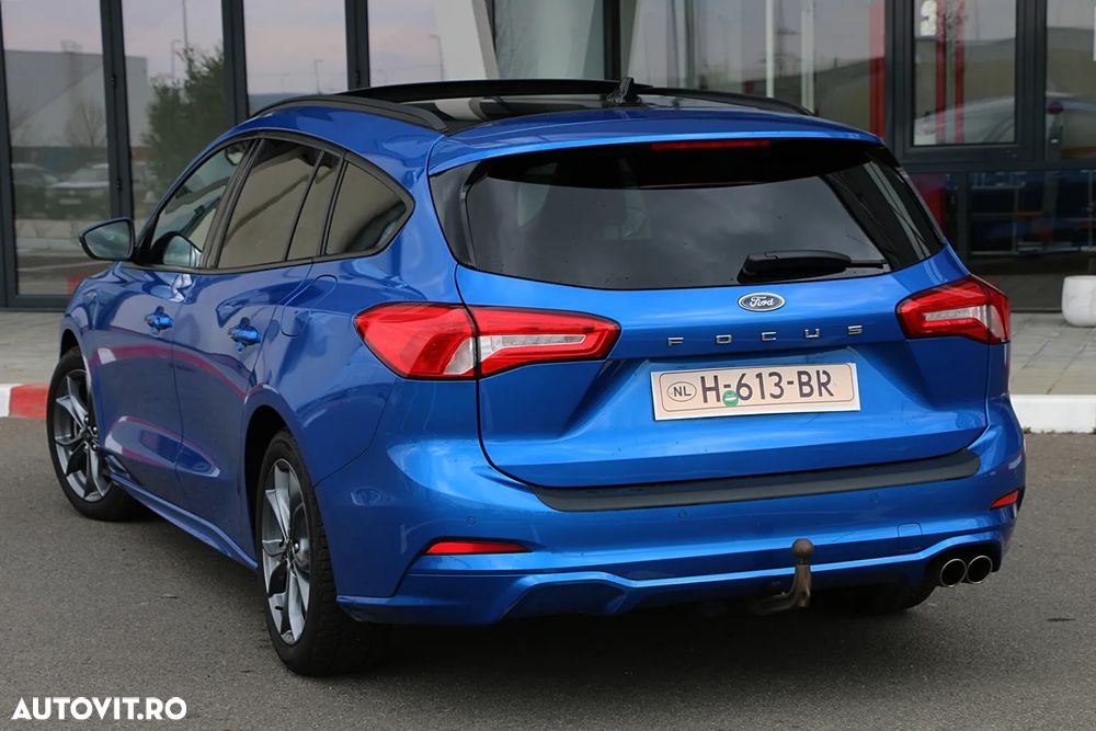 Ford Focus 1.0 EcoBoost Start-Stopp-System ST-LINE DESIGN - 13