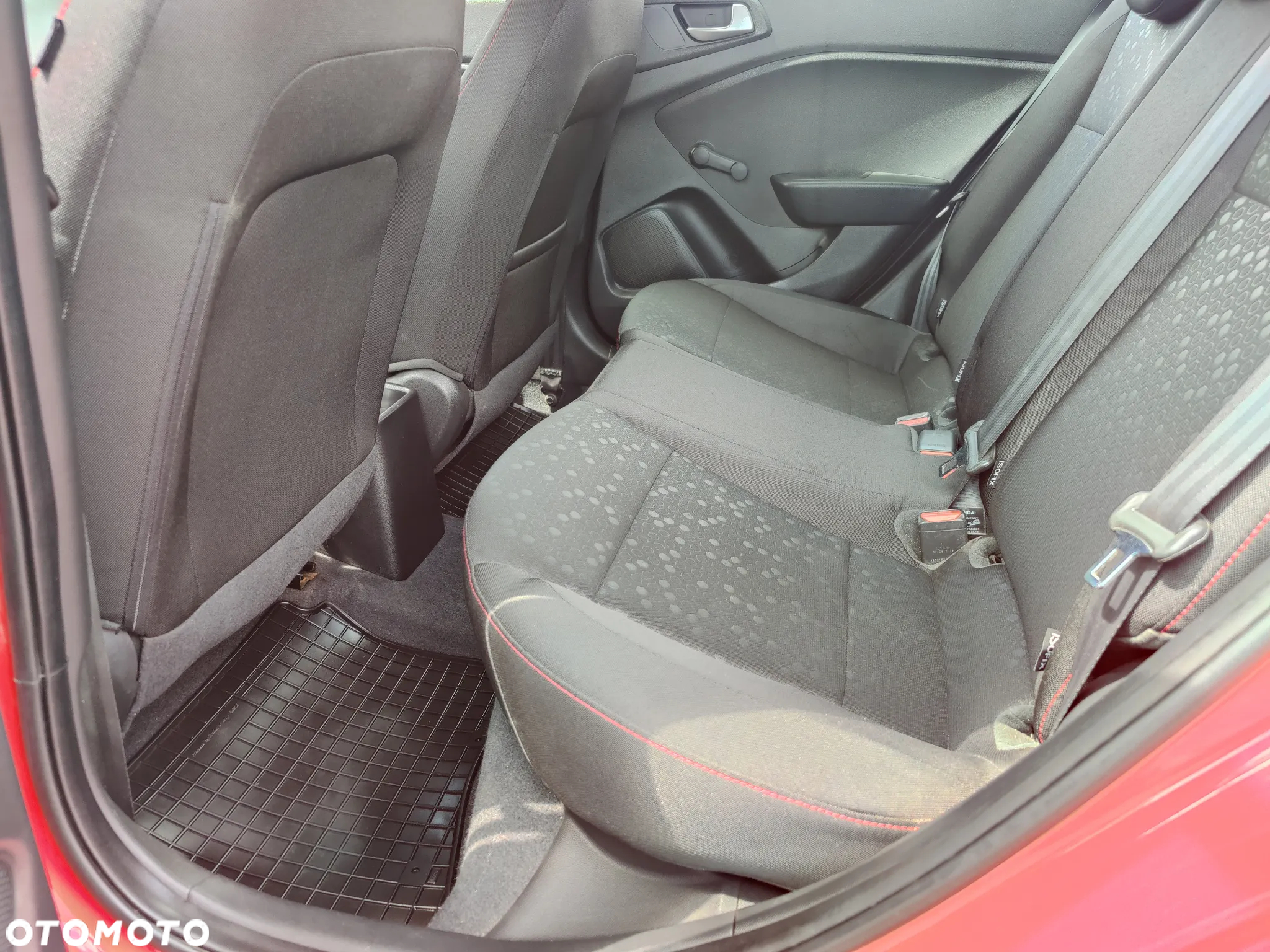Hyundai i20 1.2 BlueDrive Classic + - 14