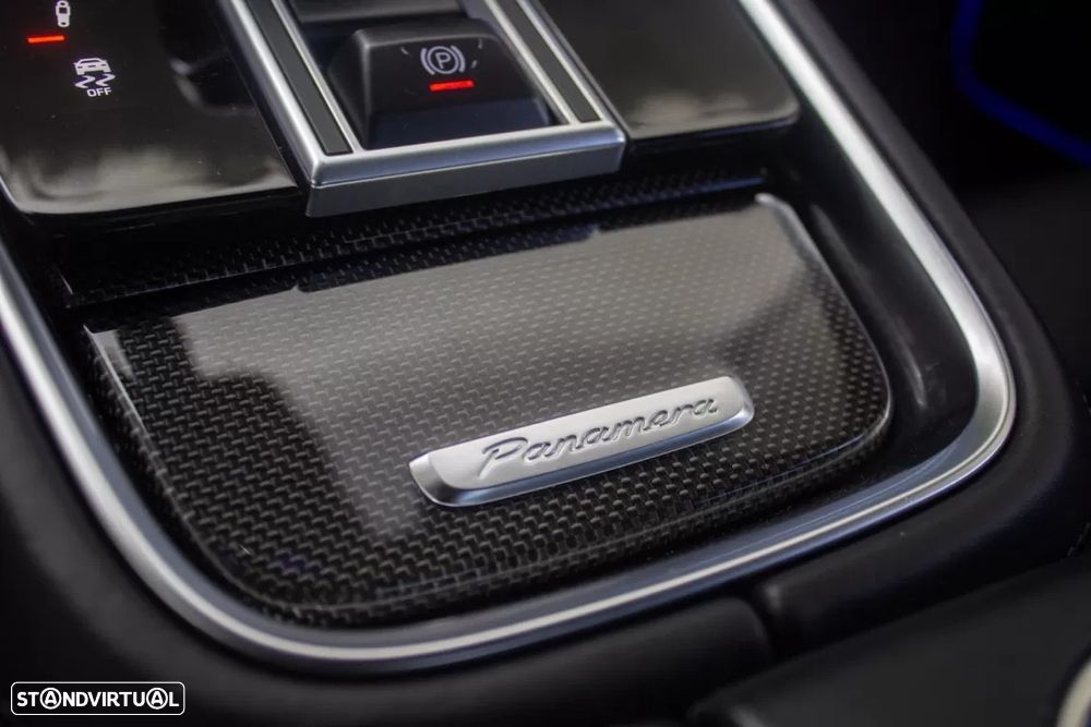 Porsche Panamera Sport Turismo - 24