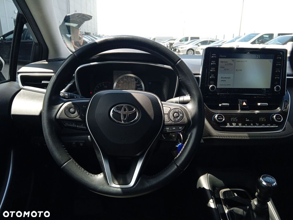 Toyota Corolla - 16