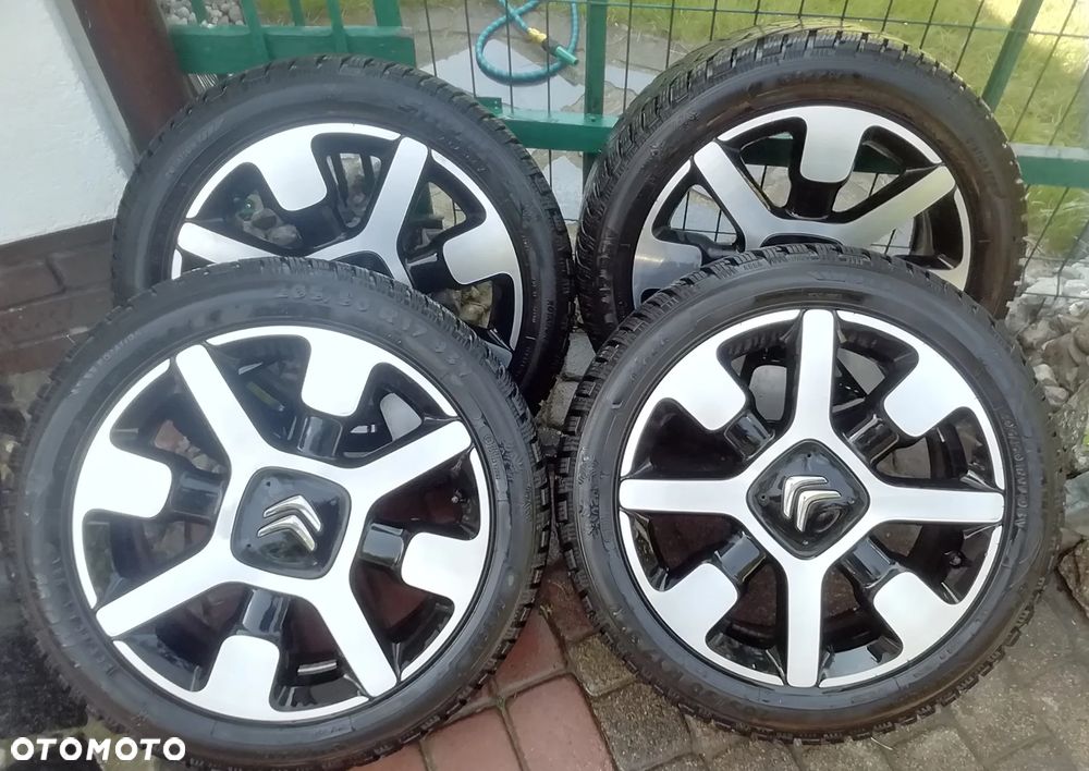 Citroën C4 Cactus 1.2 PureTech GPF Shine S&S EAT6 - 13