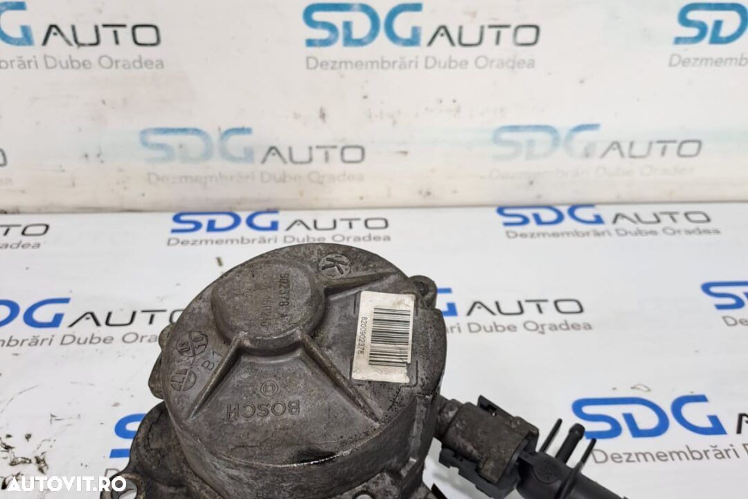 Pompa vacuum 8200902378 Renault Master 2.3 Euro 5 - 1