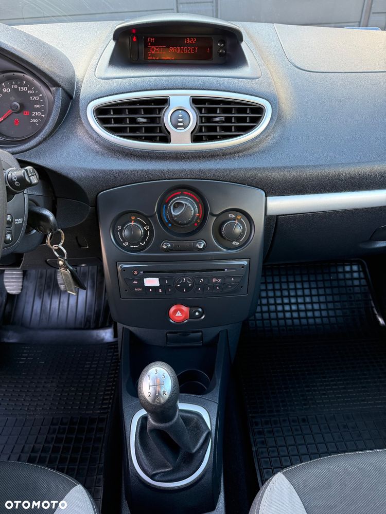 Renault Clio 1.2 16V Alize Euro5 - 15