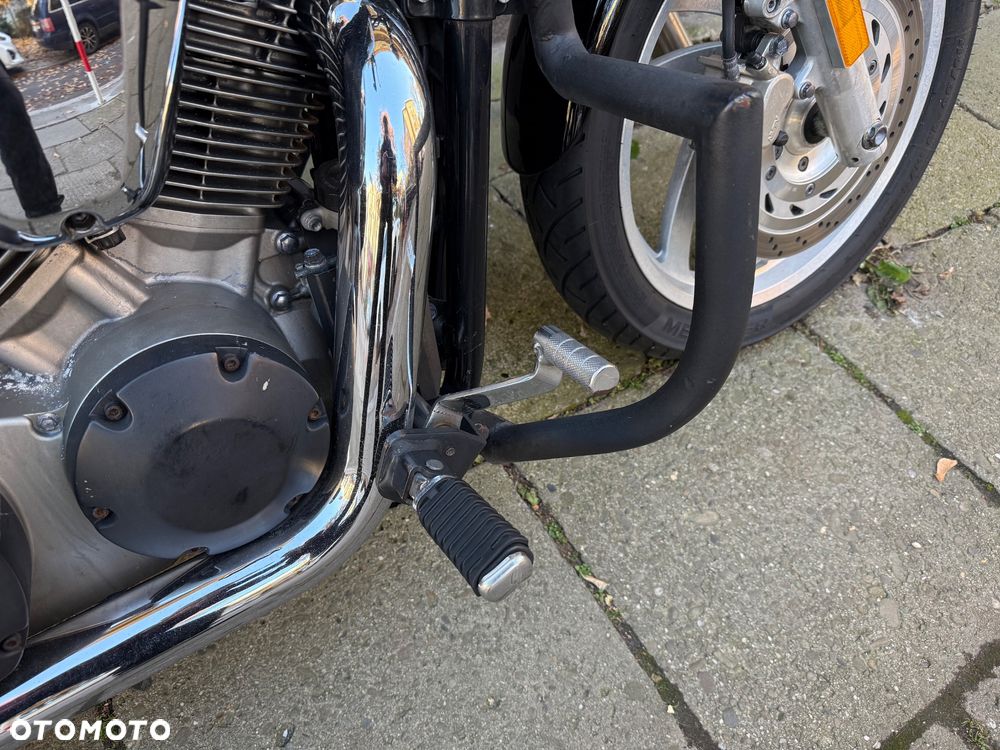 Honda VTX - 16