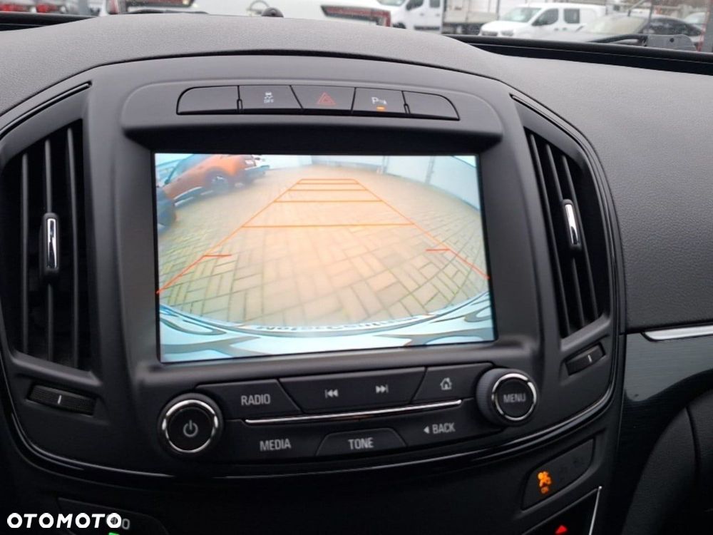 Opel Insignia 1.6 T Cosmo S&S - 26