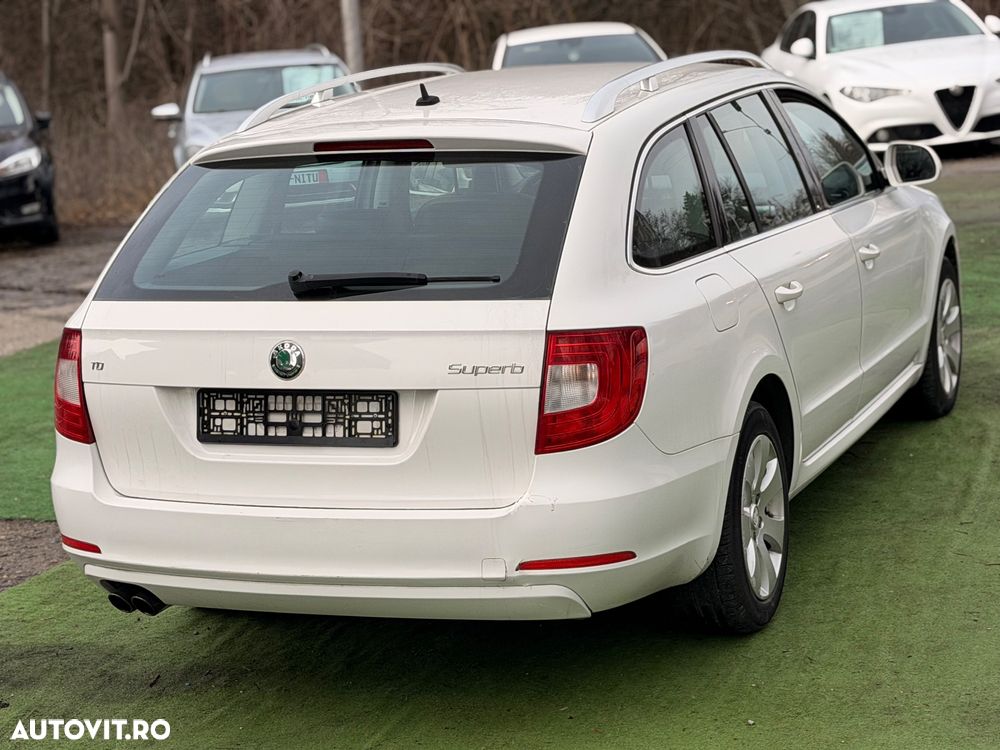 Skoda Superb - 11