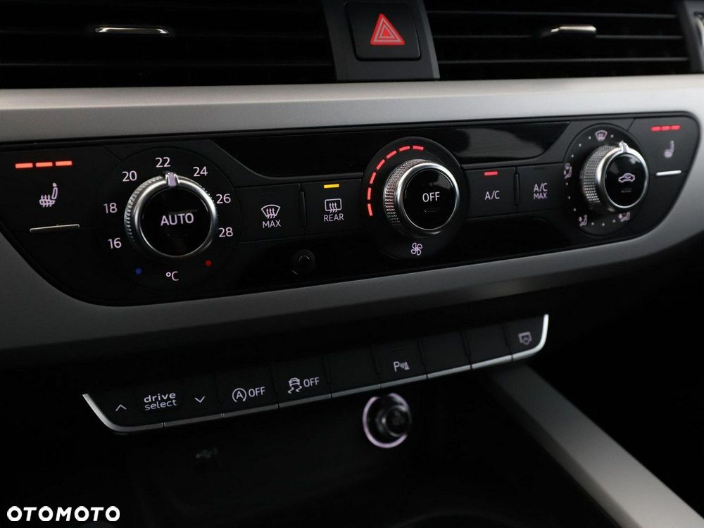 Audi A4 Avant 40 TDI Advanced S tronic - 29