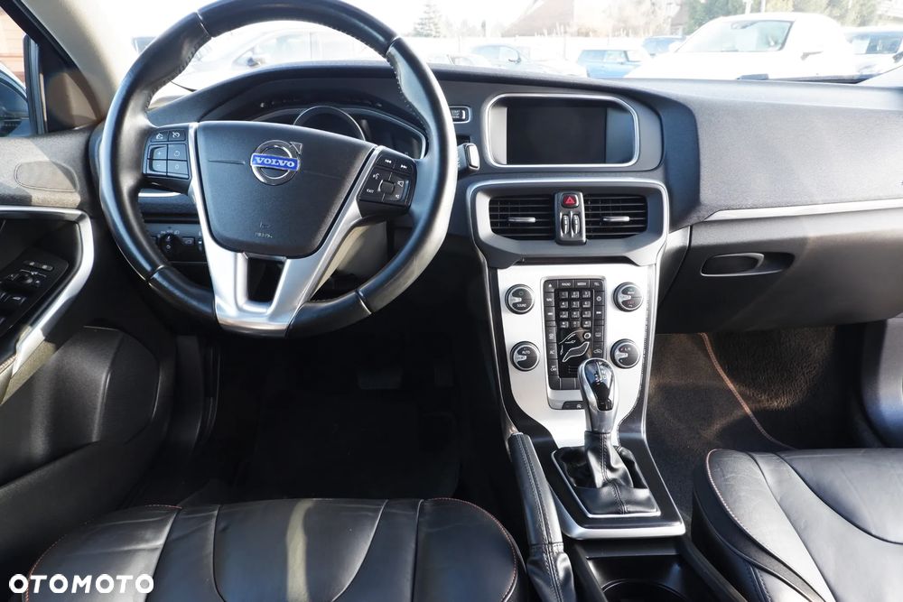 Volvo V40 D2 Powershift Ocean Race - 16