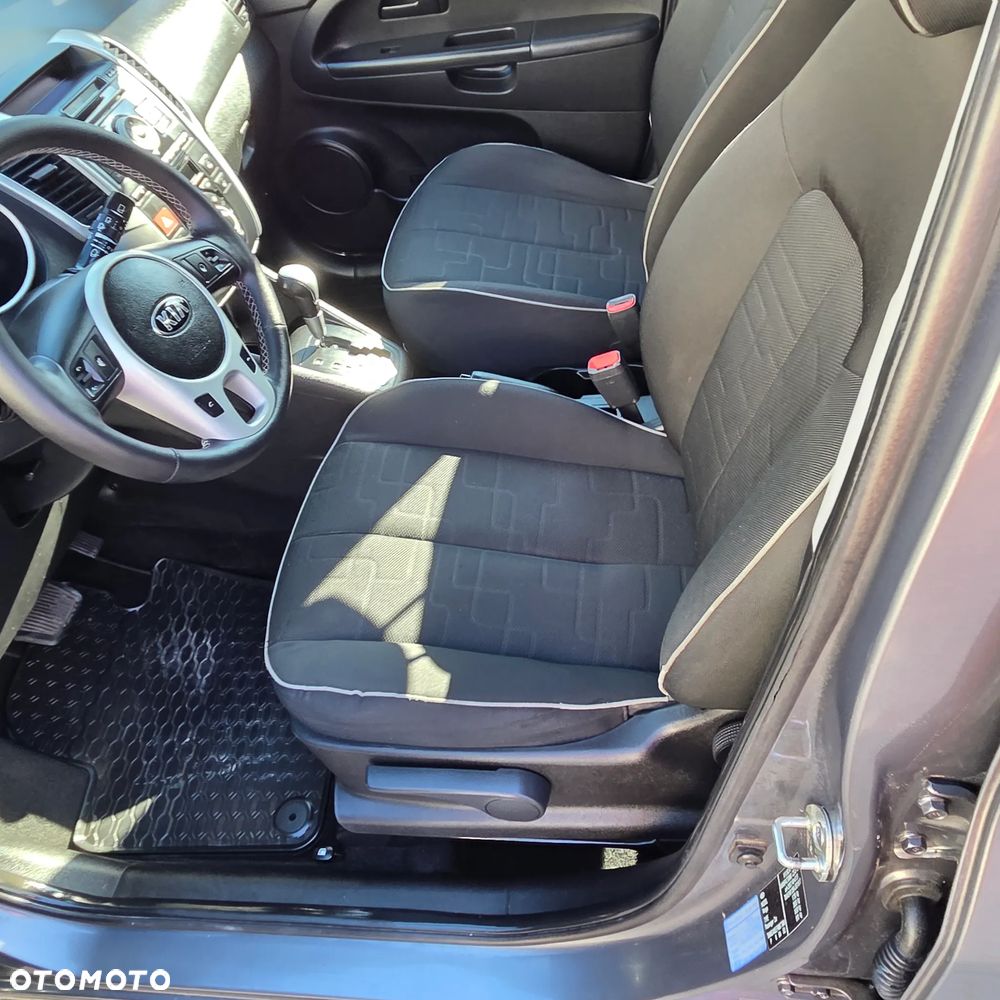 Kia Venga 1.6 CVVT Automatik Vision - 13