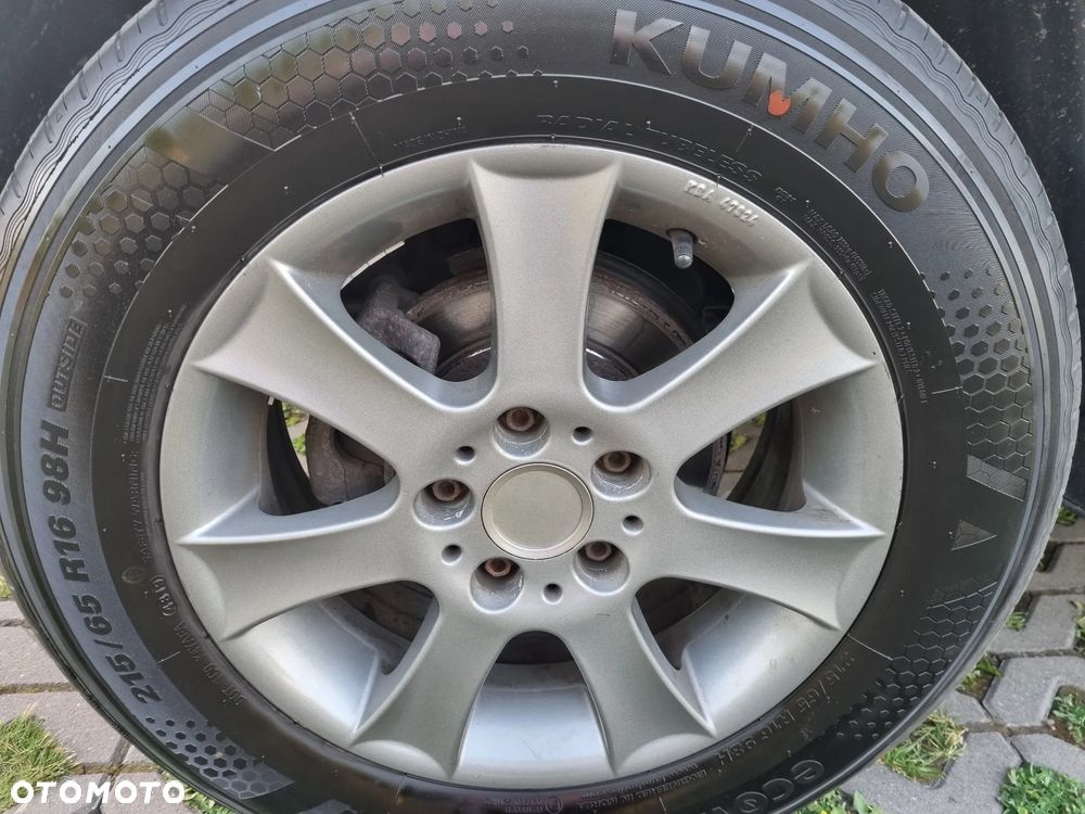Dacia Duster 1.6 16V 105 4x4 Prestige - 34