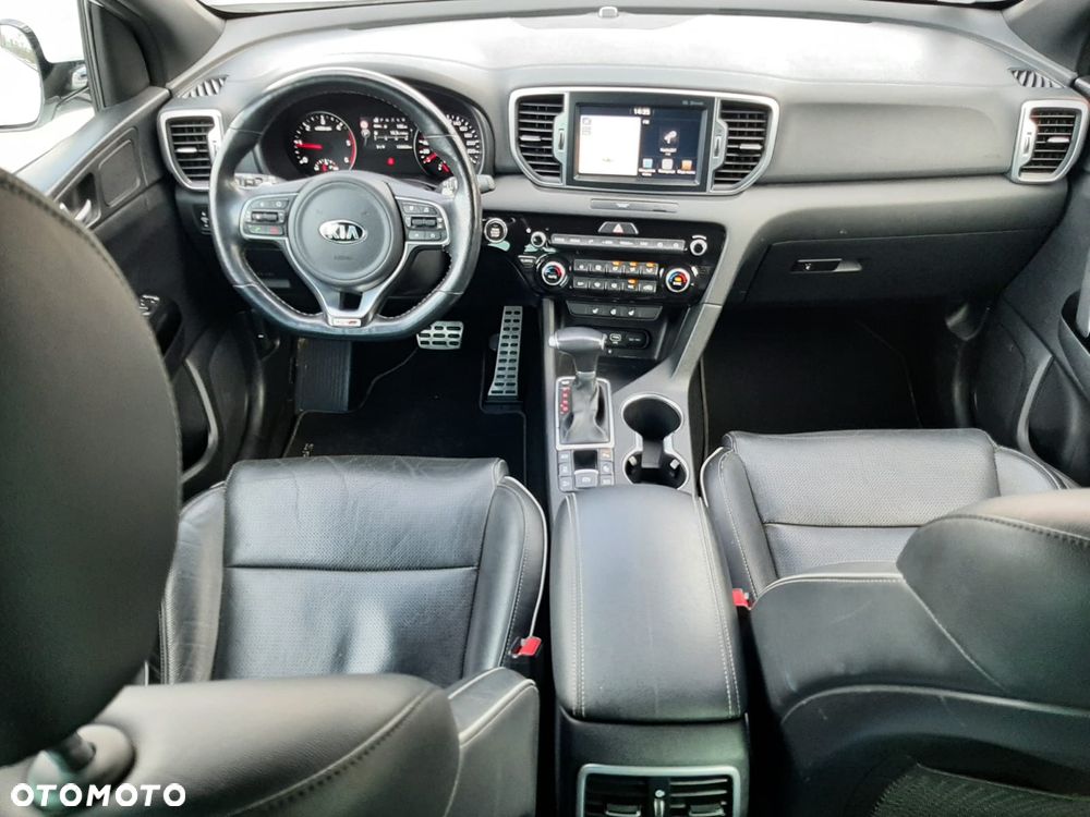 Kia Sportage 2,0 CRDI AWD GT Line - 24