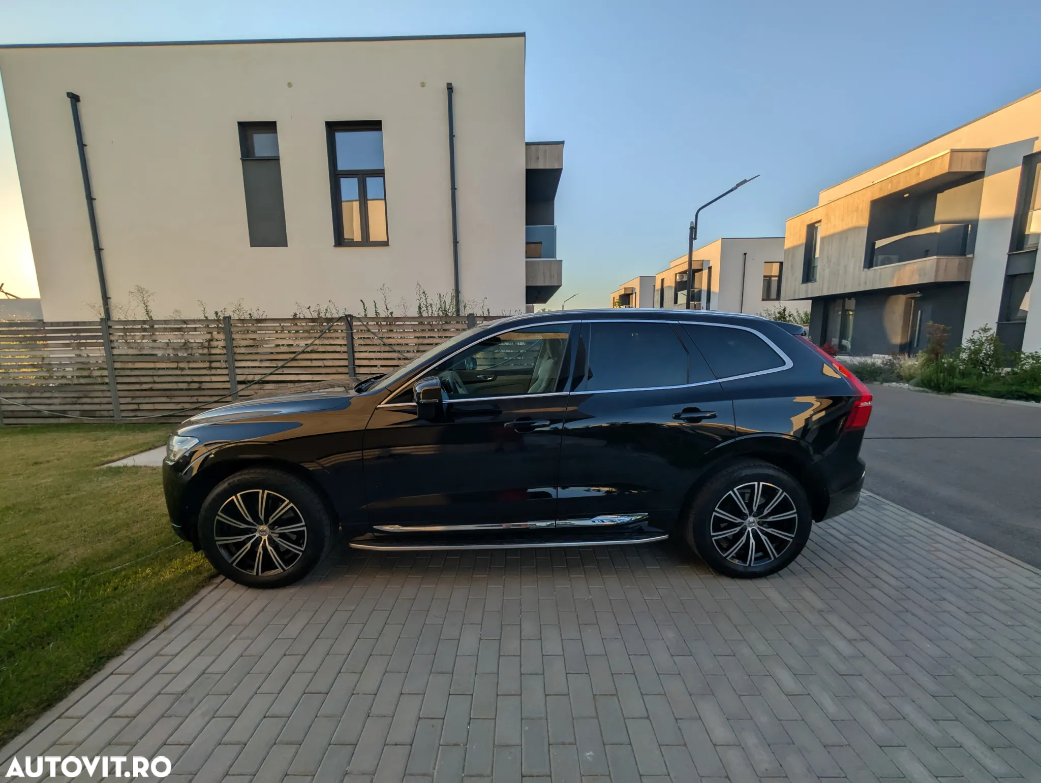 Volvo XC 60 B5 MHEV AT8 AWD Inscription - 5