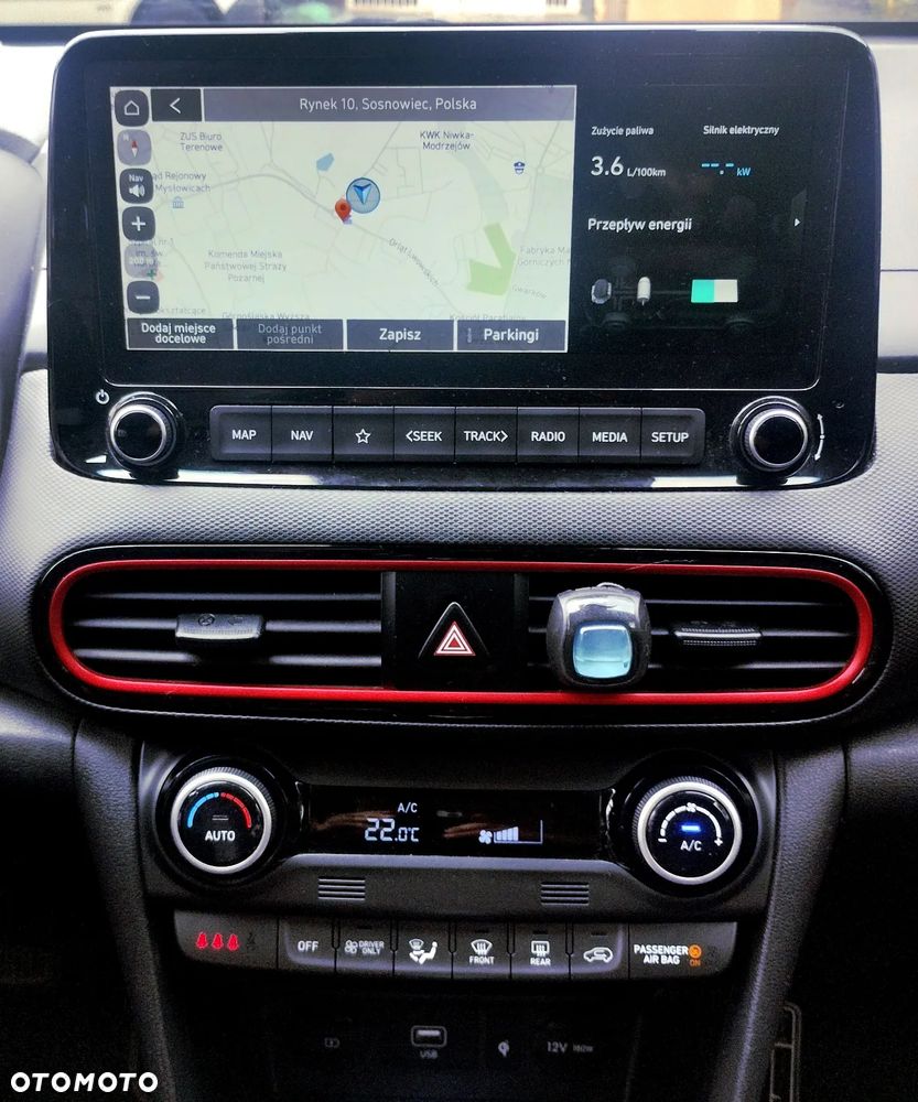 Hyundai Kona - 11