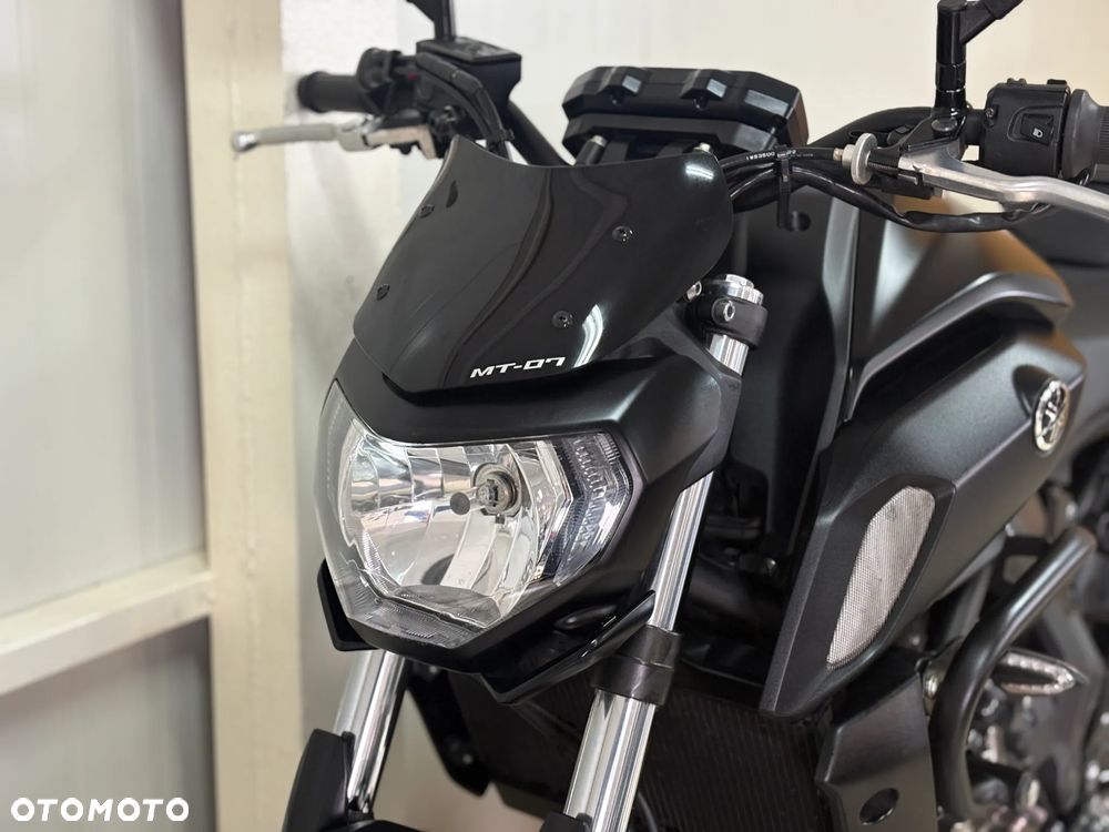 Yamaha MT - 9