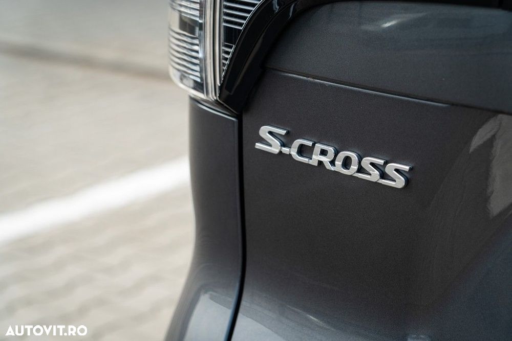 Suzuki S-Cross - 11
