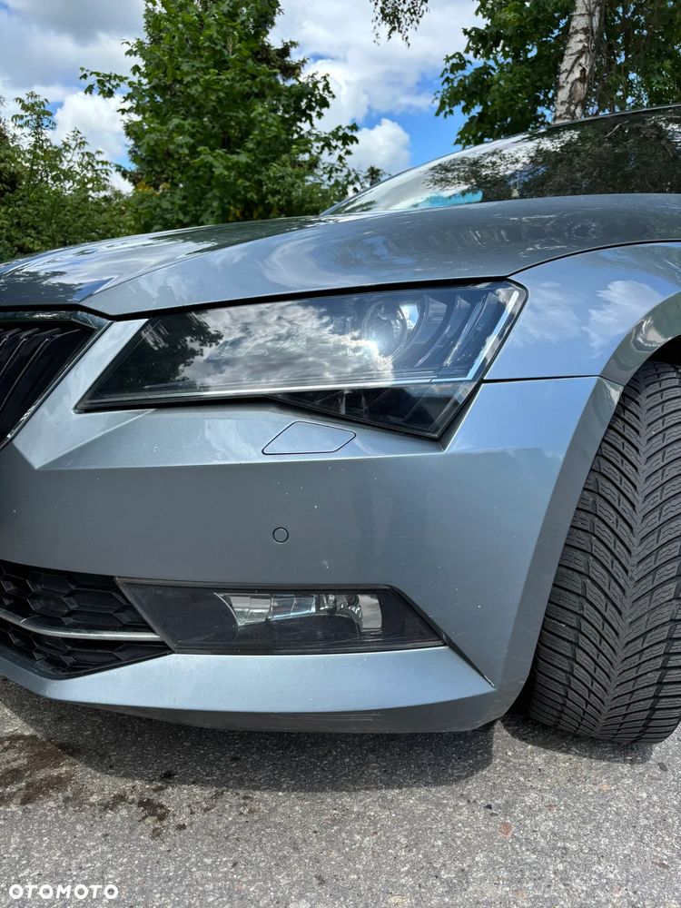 Skoda Superb 2.0 TDI Style DSG - 16