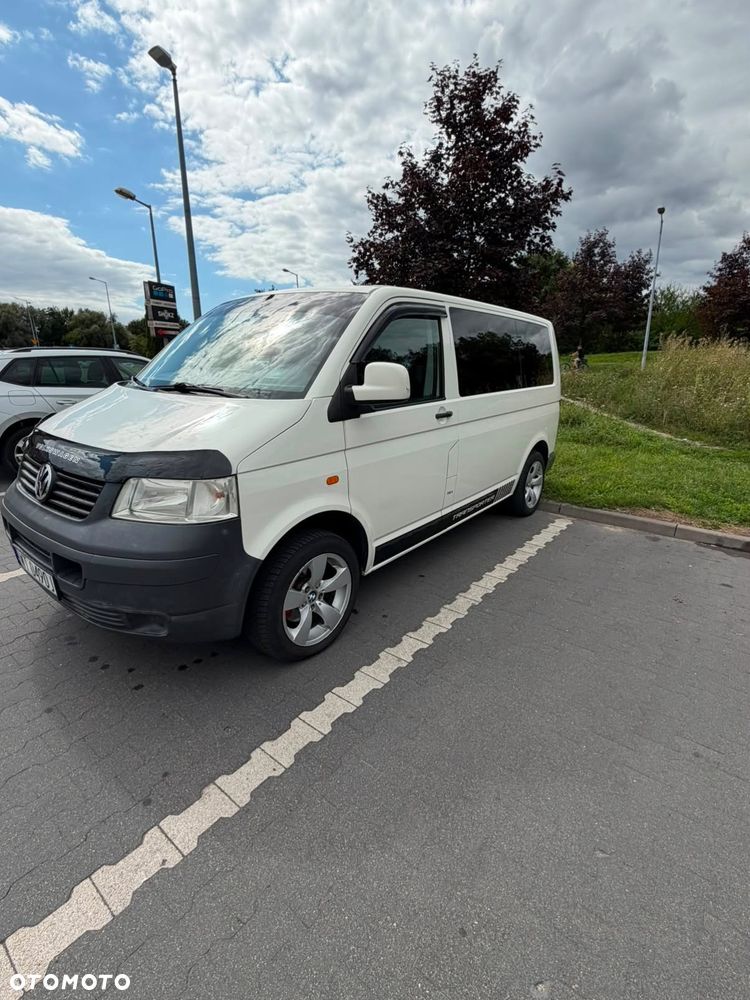 Volkswagen Caravelle L1 - 19