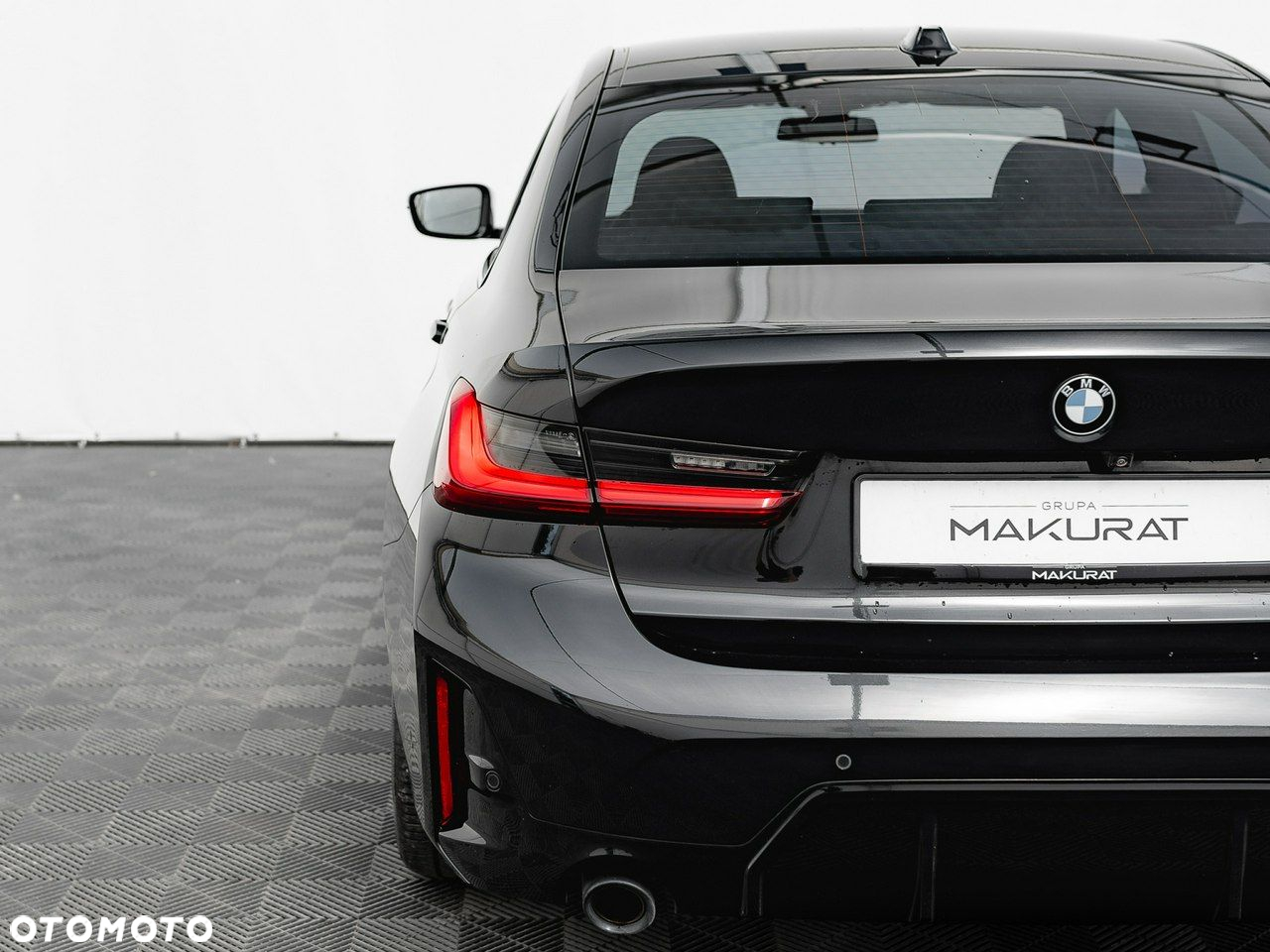 BMW Seria 3 318i M Sport - 12
