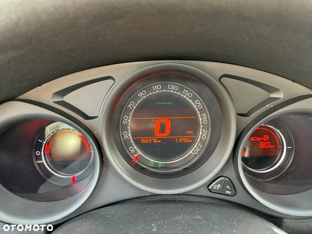 Citroën C4 1.6 HDi Exclusive - 16