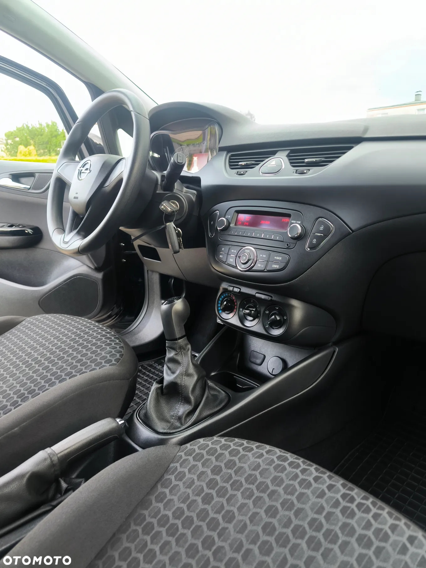 Opel Corsa 1.2 Cosmo - 19