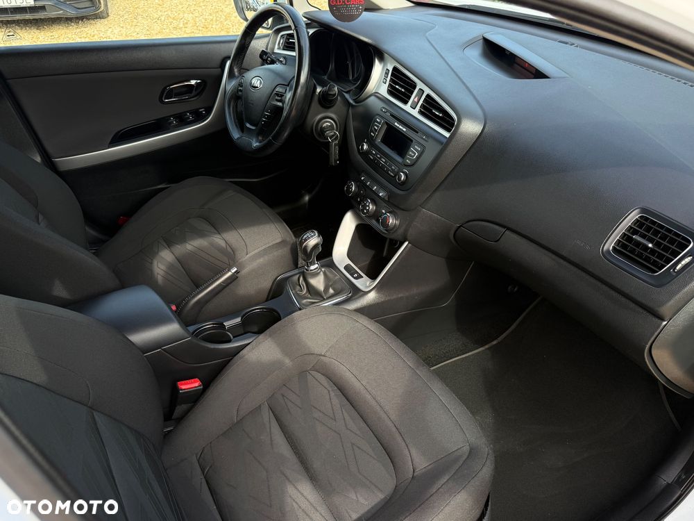 Kia Ceed 1.4 CVVT - 15