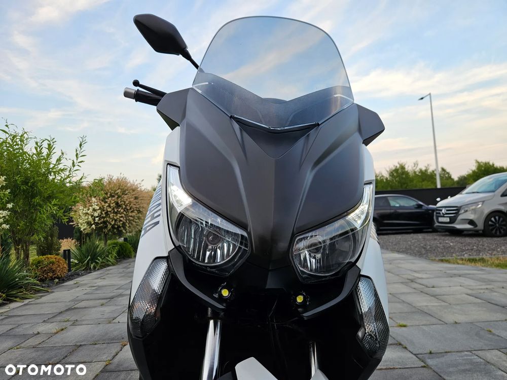 Yamaha X-max - 9