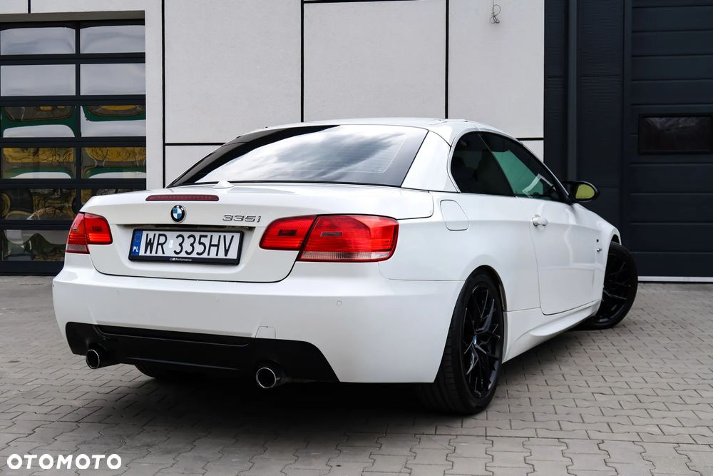 BMW Seria 3 335i - 12