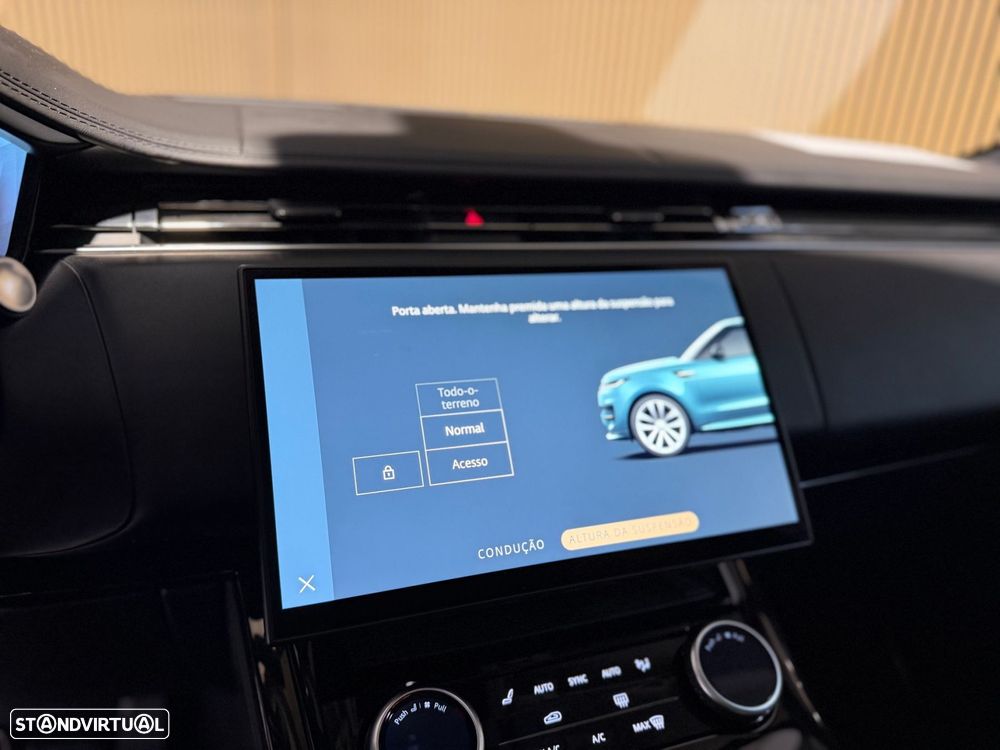 Land Rover Range Rover Sport 3.0 P440e Dynamic SE - 14