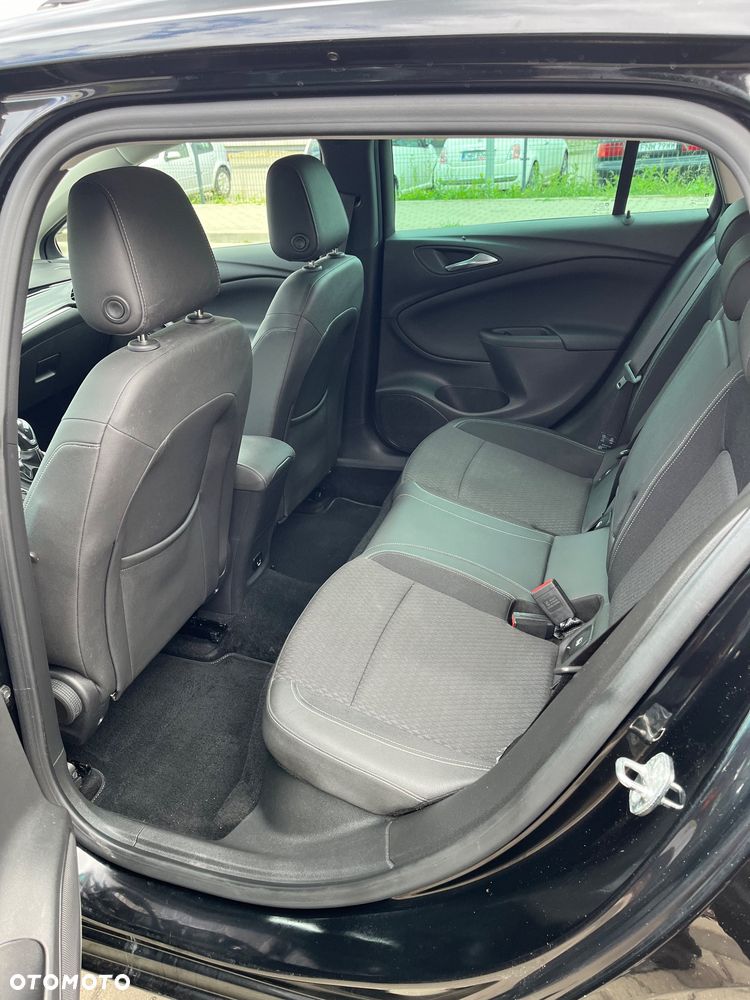 Opel Astra 1.4 T Elite - 6